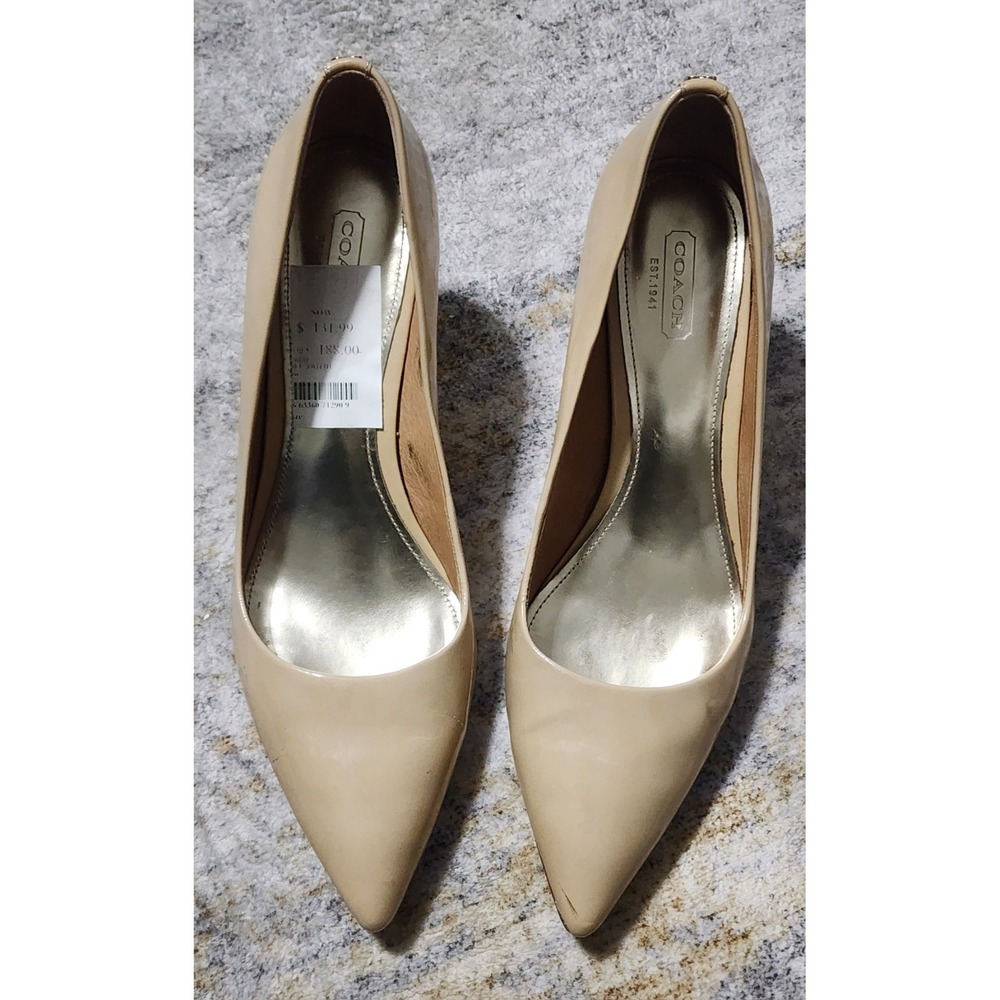 Coach Women's Zoee Beige Nude Patent Leather Pointed Toe Heels Size 9 B A3520